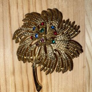 Vintage Sarah Coventry Celestial Spray Brooch Goldtone W Multicolor Stones